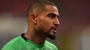 Barcelona garante Kevin-Prince Boateng até final da temporada