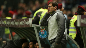 Casillas atira-se ao Benfica: «No FC Porto-Benfica do ano passado ninguém se sentiu prejudicado...»