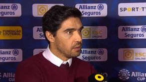 Abel Ferreira: «Tirem o VAR, por favor!»