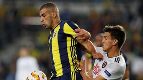 Leicester vai 'repescar' Slimani para oferecê-lo ao Cardiff em gesto de solidariedade