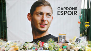 Família de Emiliano Sala faz coleta pública para continuar as buscas