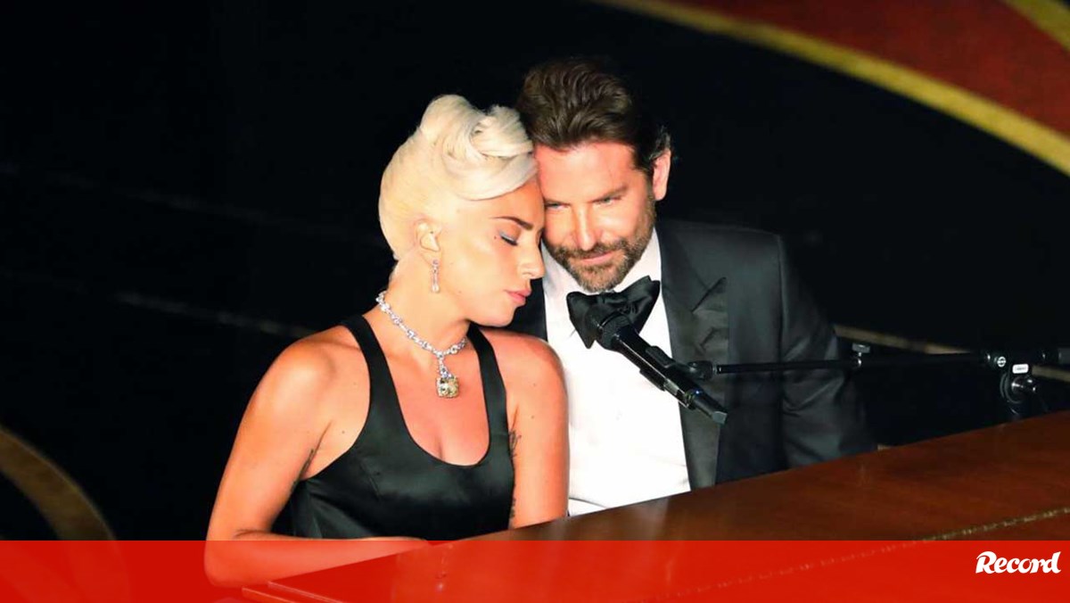 O Momento Mais Magico Dos Oscares Bradley Cooper E Lady Gaga Cantaram Shallow Videos Jornal Record