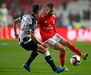Rafa: Habituado a jogar a extremo na Luz, pode agora voltar à posição onde começou a carreira. Lage pretende apostar na velocidade do jogador para criar problemas aos adversários.