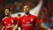 Benfica-Nacional, 10-0, 2019. Seferovic, tal como Jonas, bisou na partida