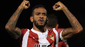 Amilton responde a Augusto Inácio: «É expulso dos clubes como se coloca um rato no esgoto»