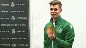 Record oferece mais uma magnífica coleção: Miguel Luís já tem as cartas e diz ser fã