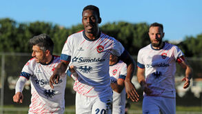 Cova da Piedade-Oliveirense, 0-1: Golo de Bouldini dá triunfo