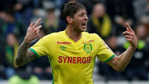 Encontrado um corpo nos destroços do avião de Emiliano Sala