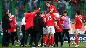 Benfica trava euforia: «Não há temporadas ganhas nem perdidas em fevereiro»