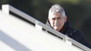 Benfica no camarote na segunda mão