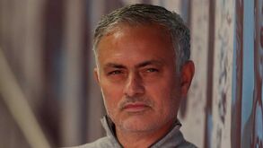 Mourinho pisca o olho ao Inter com Jorge Mendes em cena