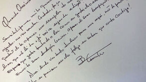 Bruno de Carvalho e a dedicatória para Octávio Machado: «Saudações Leoninas, apesar de seres benfiquista»