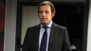 Antigo presidente do Barcelona confessa: «Nem um pão posso comprar à minha mulher»