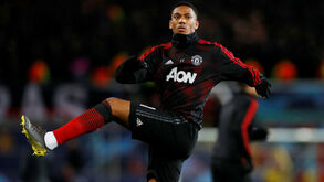 Anthony Martial mandou mensagens de cariz sexual a modelo e pede desculpas à namorada