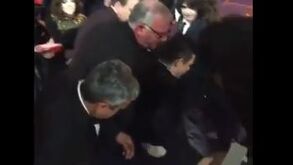 A queda de Rami Malek no final da cerimónia dos Óscares que já se tornou viral