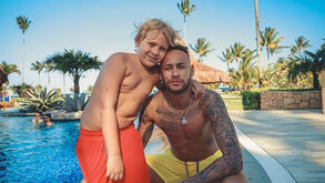 Meteram-se com aparência do filho de Neymar e o futebolista não se ficou