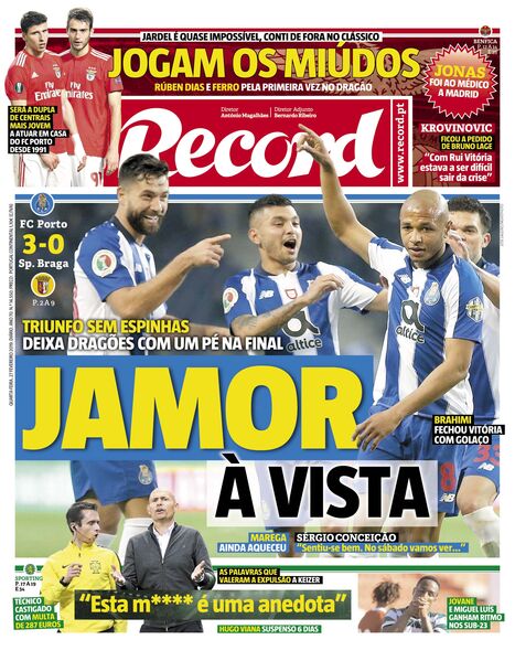 Descarregar capa em PDF de alta resolução