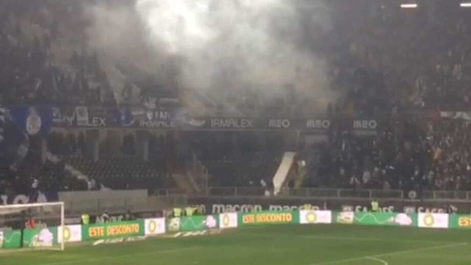 Incidentes nas bancadas antes do intervalo do jogo entre V. Guimarães-FC Porto