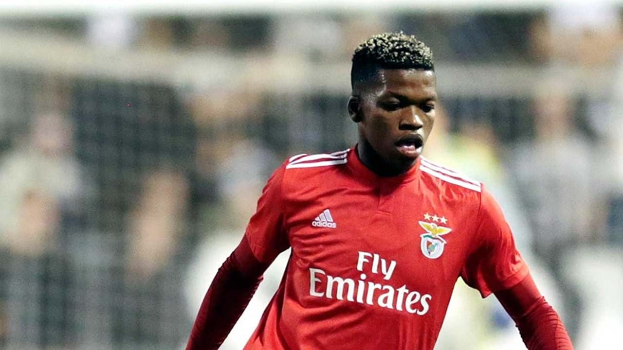 Florentino Nos Titulares Do Benfica B Frente Ao Estoril - Benfica ...