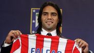 Em 2011, o Atlético Madrid pagou ao FC Porto 40 milhões de euros por Radamel Falcão