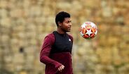 31º. Rhian Brewster, 18 anos, Avançado (Liverpool)