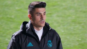 Treinador dos juvenis do Real Madrid despedido por criticar equipa recebe apoio de Casillas
