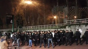 Meia centena protesta em Alvalade: «Varandas, aldrabão, pede a demissão!»