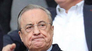 Florentino Pérez reuniu gabinete de crise até às 2 da manhã e já se falou de treinadores