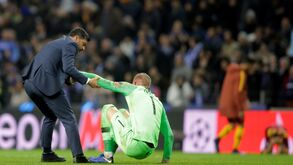 Sérgio Conceição não ficou indiferente à dor de Robin Olsen 