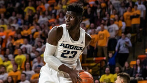 Neemias Queta pré-convocado para a Seleção Nacional para a ronda de qualificação