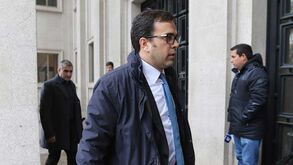 Julgamento do caso dos e-mails prossegue esta sexta-feira
