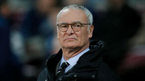 Ranieri oficializado na Roma