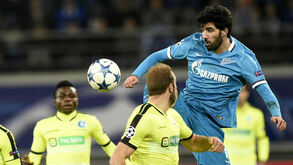 Neto assina pelo Sporting até 2022