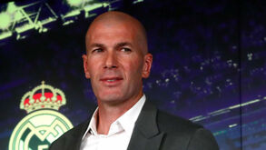 Zidane vai ganhar milhões mas foi a opção mais barata para o Real Madrid