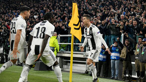 Rei Ronaldo bem seguro no trono: concorrência a léguas