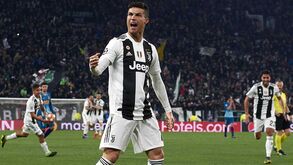 Ronaldo garantiu a Evra antes do jogo com o Atlético Madrid: «Vamos esmagá-los»