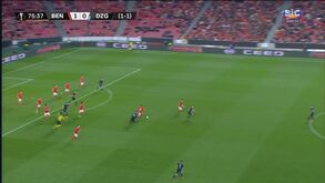 Rafa ligou o 'turbo' em jogada onde só faltou... o golo