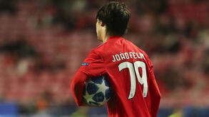 João Félix veste a camisola 79 mas está de olho... na 10