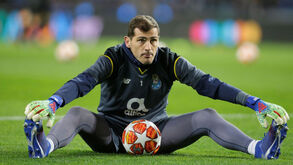 Pinto da Costa quer Casillas até aos 40 anos: guarda-redes vai renovar esta semana