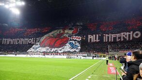 Hellboy 'invadiu' AC Milan-Inter
