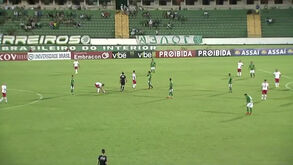 Comentador 'ameaçou' deixar estádio e... deu-se mal