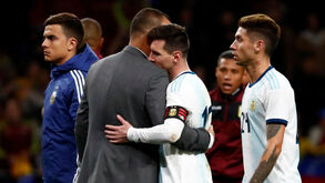 Questionaram Maradona sobre a seleção argentina: «Não vejo filmes de terror»