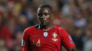 Comentário racista sobre William Carvalho gera polémica: «Se fosse branco estávamos a dizer que era um gordo»