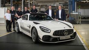 Primeiro Mercedes-AMG GT R de 585 cv já saiu da linha de produção