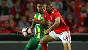 Taarabt: «Tão feliz por estar de volta»