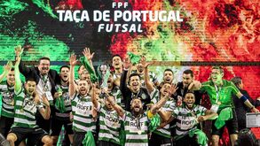 A festa do Sporting após a conquista da Taça de Portugal em futsal
