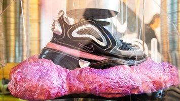 Nike celebra Max 720 com toque Gadgets e Lifestyle - Record