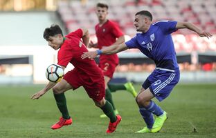 Portugal vence Chipre no apuramento para o Europeu feminino