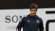Yoann Gourcuff, 32 anos, Médio (sem clube): Comparado a Zidane no início da carreira, mudou-se para o AC Milan em 2006. Encontra-se sem clube depois de ter rescindido com o Dijon