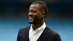 Evra investigado por insultos homofóbicos contra o PSG